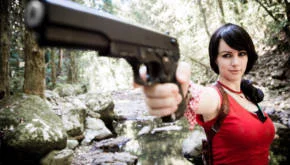 Poniedziałkowy cosplay - Chloe Frazer (Uncharted) 14 chloe frazer dodge this by majorsam7 d72yoq2