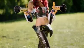 Miss Fortune League of Legends cosplay 21