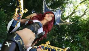 Miss Fortune League of Legends cosplay 3