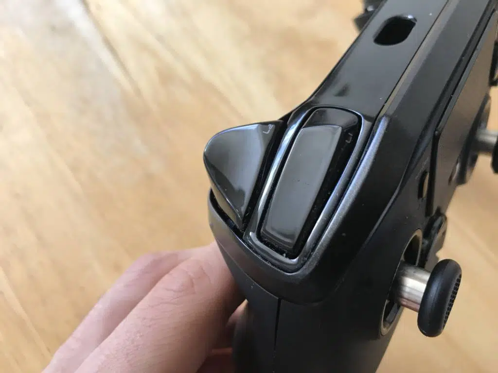 Nacon Revolution Pro Controller 2 - recenzja 4 Spusty