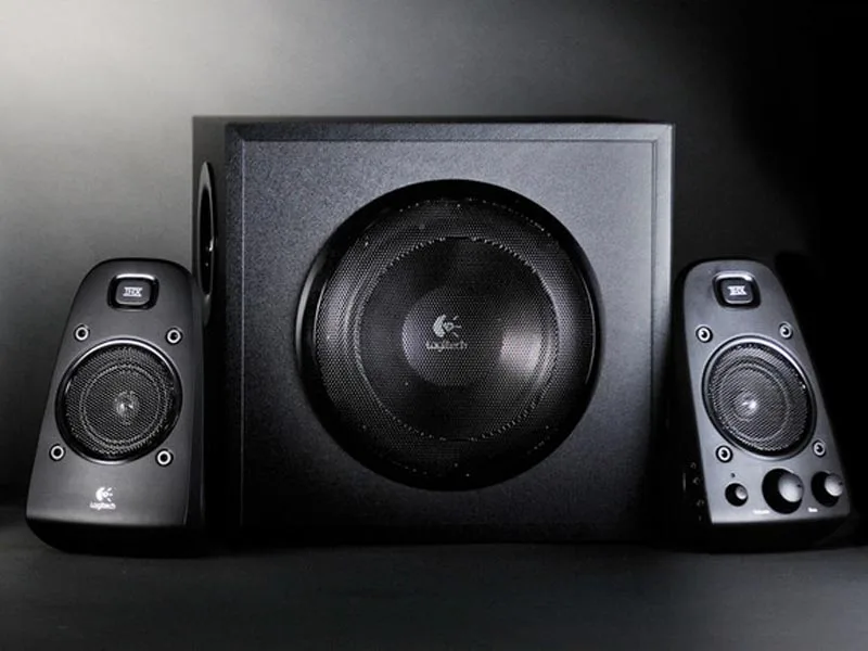 Logitech Z-623 THX