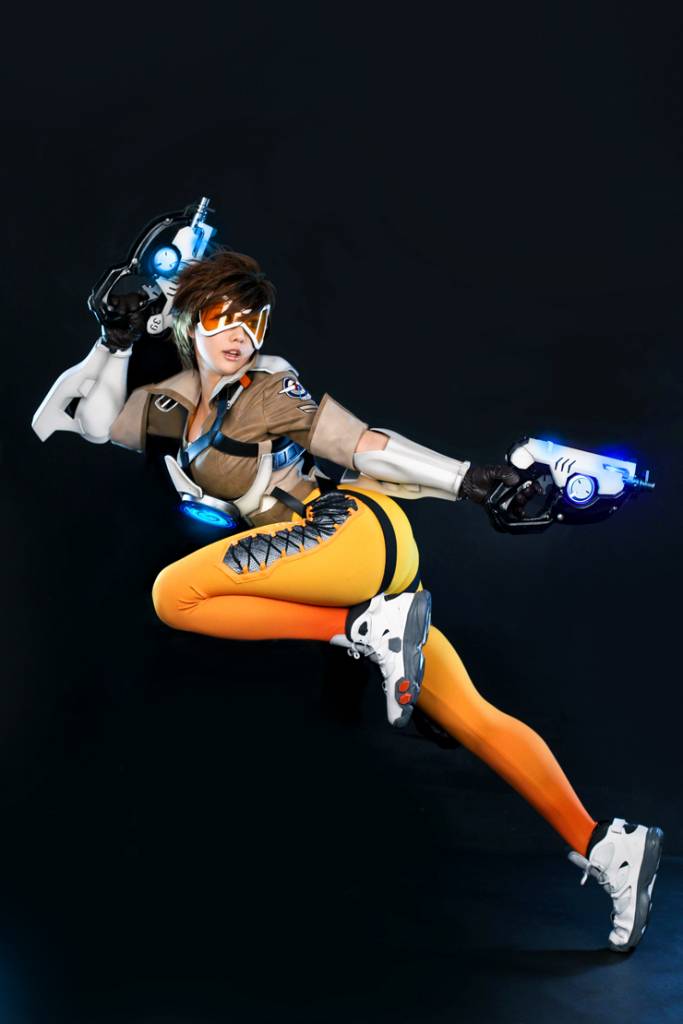 tracer-overwatch-cosplay