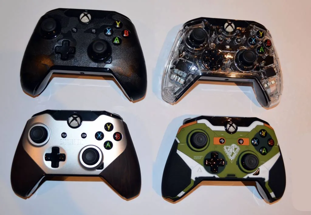 Pad do konsoli Xbox One - recenzja kontrolerów PDP - CAMO, Afterglow Prismatic, Battlefield 1 oraz Titanfall 2 2 pady PDP